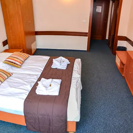 Hotel Garni Tatramonti Poprad