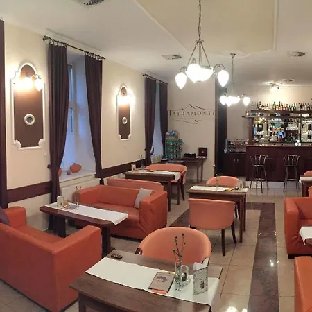 فندق Garni Tatramonti بوبراد